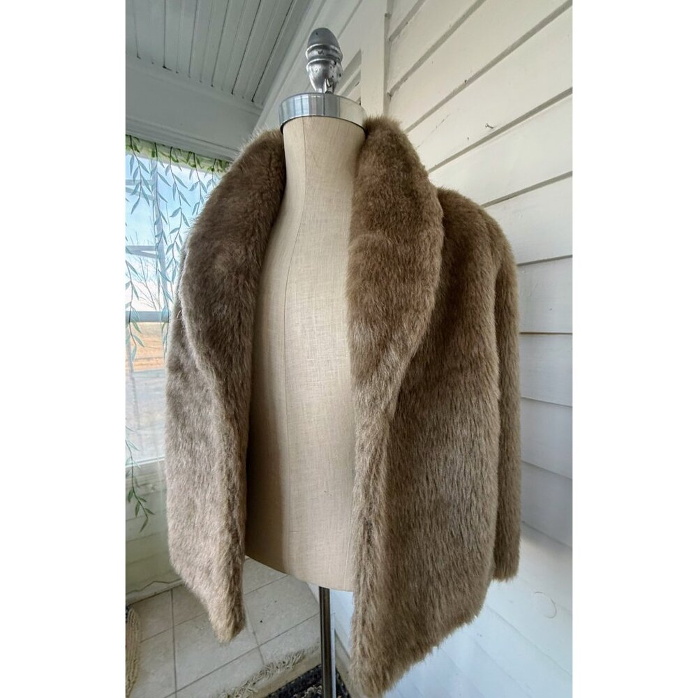 Vintage 60's Faux Fur Stole/Cape/Wrap Warm Beige - Picture 6 of 16